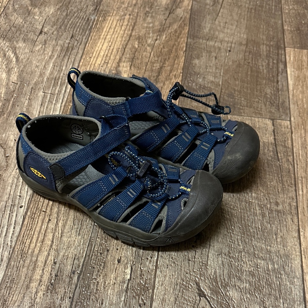 Keen Newport H2, bigkids 4, Navy Blue